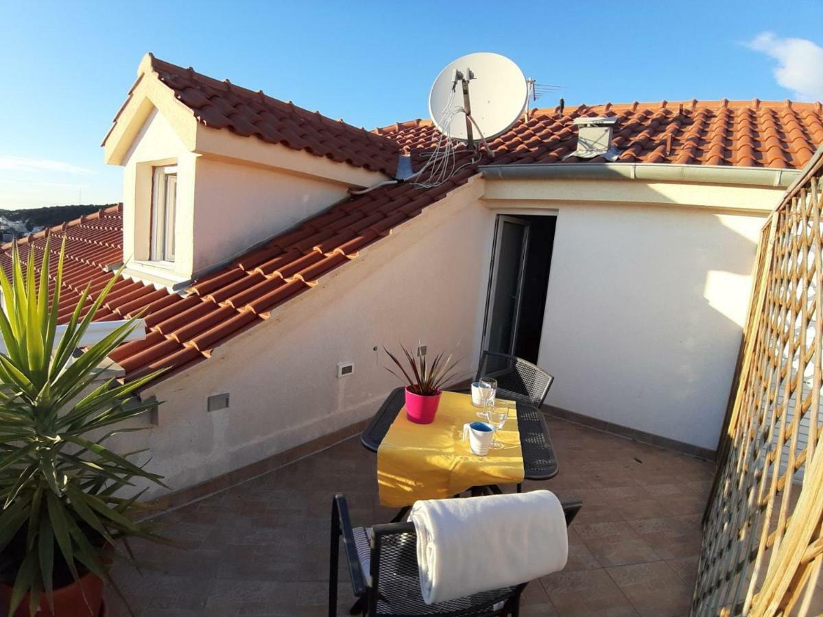 Apartment Place 2 Stay Hvar Town Eksteriør billede